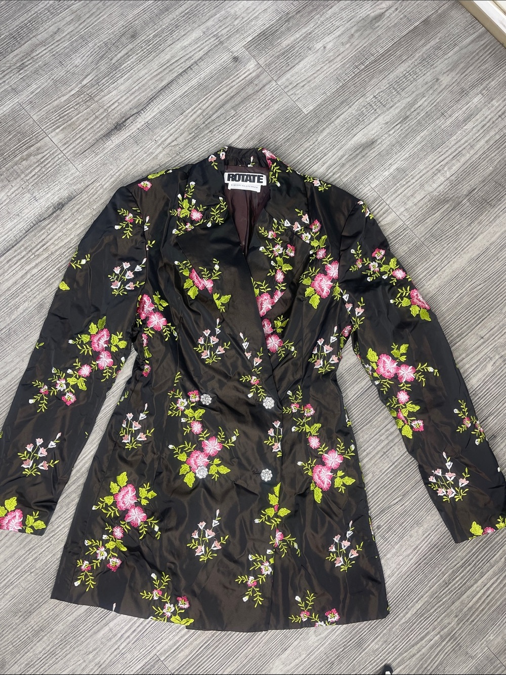 Routare Black Floral Embroidered Trench Coat